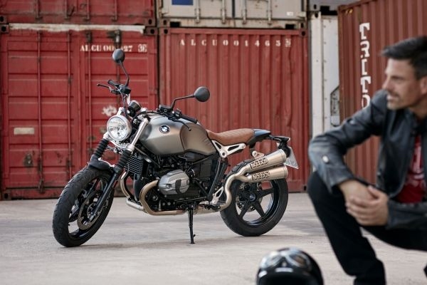 ビー・エム・ダブリューは新ヘリテイジモデル「新型BMW R nineT スクランブラー」を10月14日に販売開始する。（写真提供：BMW）