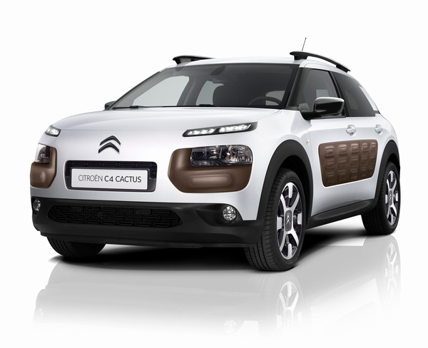 プジョー・シトロエン・ジャポンが初回限定200台で発売した、シトロエンのクロスオーバーモデル「C4 CACTUS」（写真提供：プジョー・シトロエン・ジャポン）