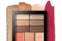 世界中のレブロン（REVLON）人気カラーがひとつに。限定マルチパレットが新発売