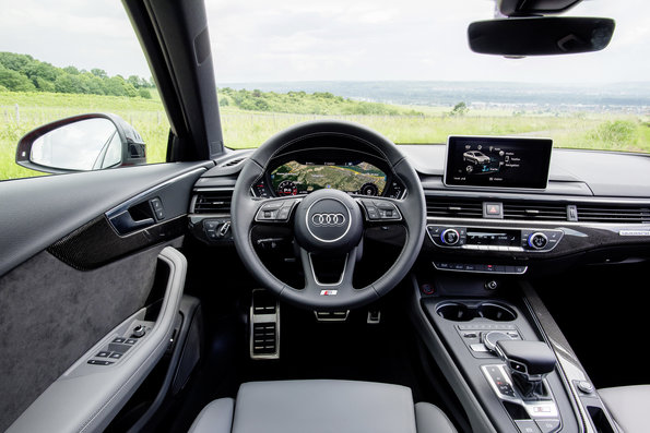 写真 アウディ 新型audi S4とs4 Avantの受注開始 価格は9万円 7 自動車 バイク新製品 財経新聞