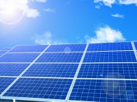 パナソニックは2017年に、米テスラモーターズ向けに太陽電池を供給する方向で協議を開始した。テスラは11月21日に米ソーラーシティの買収完了を発表
