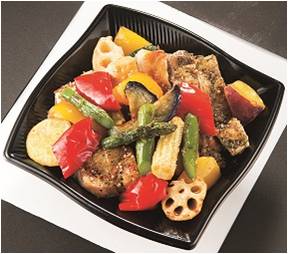 「ポール・ボキューズ」の「3種のローストチキンと彩り野菜DON弁当」1,100円（大丸松坂屋百貨店報道資料より）