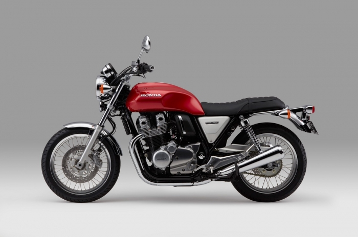 CB1100 EX TypeI キャンディープロミネンスレッド