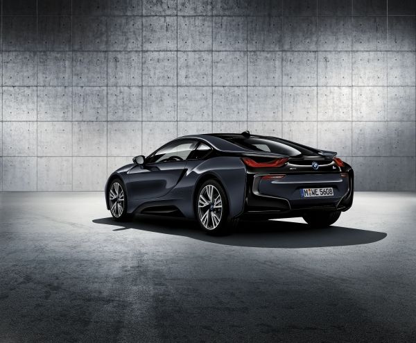 BMW i8 Protonic Dark Silver