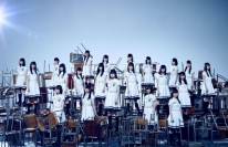 欅坂46 (c) Sony Music Records