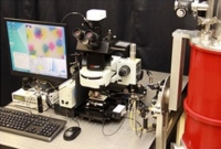 開発された光子顕微鏡、プロトタイプ。（産総研発表資料より）