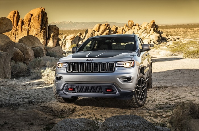 Jeep Grand Cherokee Trailhawk外観。（画像：FCAジャパン発表資料より）