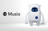 ソフトバンクが4月に発売した英語学習用AI（人工知能）搭載ロボット「Musio X（ミュージオ エックス）」（ソフトバンクの発表資料より）