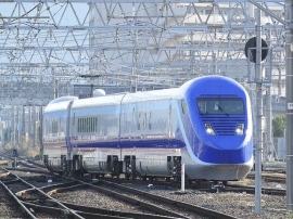 JR九州は長崎新幹線での利用を想定し、研究開発を続けていたフリーゲージトレインについて、導入を断念する方向で検討を進めていることが分かった