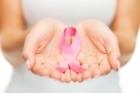 ピンクリボンは、乳がん対策啓発運動のシンボルだ。