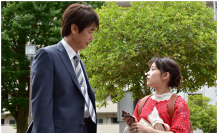 本作にて共演することになった時任三郎（左）と高畑充希（右）。ストーリーが進む中で２人のぶつかり合いもみたいところだ（c）日本テレビ