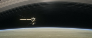 最後の任務に向かうカッシーニ。（画像：NASA/JPL-Caltech）