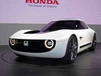 「第45回東京モーターショー2017」のホンダブースにおける主役は、「Honda Sports EV Concept」、電動車時代のホンダ・スポーツだ