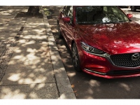 ロサンゼルス自動車ショー「Los Angeles Auto Show」で初公開される、新たに2.5リッター直噴ガソリンターボエンジン「SKYAVTIV-G2.5T」搭載の「Mazda6」