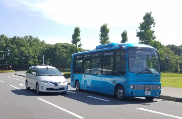 小田急と慶應義塾大学との連携によって実施された自動運転技術の実証実験の様子。（画像: 小田急電鉄の発表資料より）