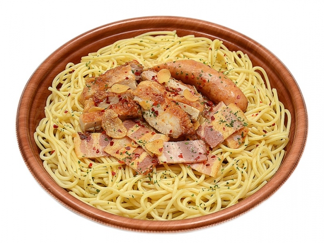 「がっつり！大盛ぺペロンチーノ」（写真：セブンイレブンの発表資料より）