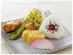 「朝ワゴンおにぎりセット」（画像:JR西日本の発表資料より）