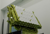 人工衛星「だいち2号」に搭載された合成開口レーダー（SAR） （c） JAXA