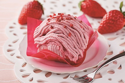 「濃苺(こいちご)モンブラン」（写真：ローソンの発表資料より）