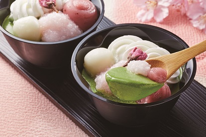 「春薫る桜和ぱふぇ」（写真：ローソンの発表資料より）