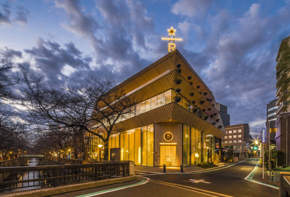 「スターバックス リザーブ ロースタリー 東京」（写真：スターバックスコーヒージャパンの発表資料より）