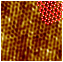 プランベンの原子分解能STM像。（画像:名古屋大学発表資料より）