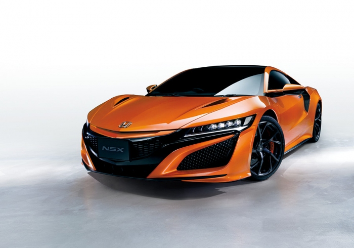 Honda NSX2019年モデル、カラーはサーマルオレンジ・パール。価格は消費税抜2,370万円。（画像:セイコーウオッチ発表資料より）