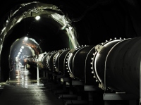 重力波望遠鏡KAGRAが設置された岐阜県高山市神岡鉱山内のトンネル内の様子（写真：国立天文台の発表資料より）