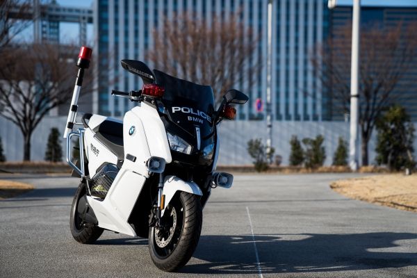 「BMW C evolution」（画像: ビー・エム・ダブリューの発表資料より）