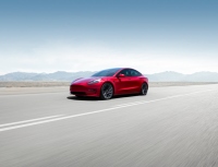 テスラ・モデル3（画像: Tesla Motors Japanの発表資料より）