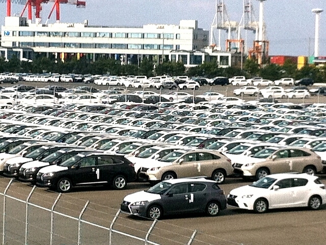 自販連が6月の新車販売台数を発表。乗用車合計は前年比108.8%、今年累積109.4%、普通乗用車127.2%、小型乗用車87.4%、貨物車112.2%、バス88.6%、累積67.5%、合計109.2%、累積108.7%。