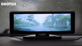車載用暗視モニター「Duovox XPro」の映し出すイメージ画像（画像：Y＆Y STORE発表資料より）
