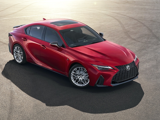 LEXUS ISの5リッターV型8気筒搭載車日本国内導入にあたり、特別仕様車“F SPORT Performance First Edition”を500台抽選販売する