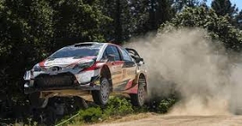 Photo: ラリーでは車はジャンプする【トヨタ WRC】2018 第10戦ラリー・トルコ　（画像：GAZOO）