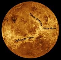若い表面を示す金星写真 (c) NASA/JPL