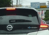 Photo:　走行中に排ガスを出していないだけで「Zero Emission」と言えるか　©sawahajime