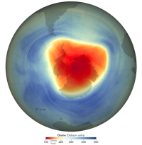 2024年9月28日の南極大陸上空におけるオゾンホールの状態 (c) NASA Earth Observatory 