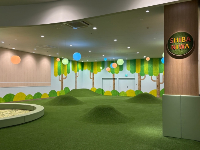 無料のこどものあそび場「ＳＨＩＢＡＮＩＷＡしばにわ」