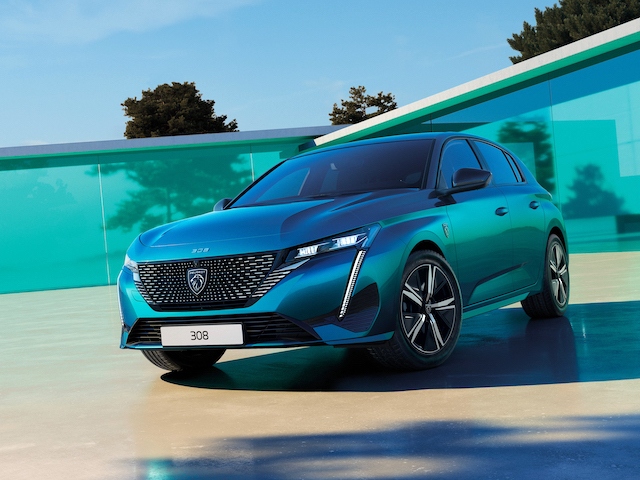 欧州Cセグメントを代表するHB車、Peugeot308に新たに加わった「Peugeot308 GT Hybrid」　価格は479.0万円
