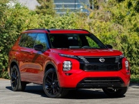 NISSANが北米で初めて展開するPHEV「ローグ」　三菱自からOEM供給を受け発売で、中身は三菱自アウトランダーPHEVそのもの