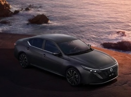 広州モーターショーで東風日産(DFN)がファーウェイの最新コックピットシステム「HarmonySpace5.0」を搭載したミドルクラッスサルーン、ティアナを発表 広州モーターショーで東風日産(DFN)がファーウェイの最新コックピットシステム「HarmonySpace5.0」を搭載したミドルクラッスサルーン、ティアナを発表