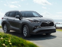 US TOYOTA製のミドルサイズ3列シート仕様のSUV「ハイランダー」　一時期日本でも「クルーガー」の名で販売していた