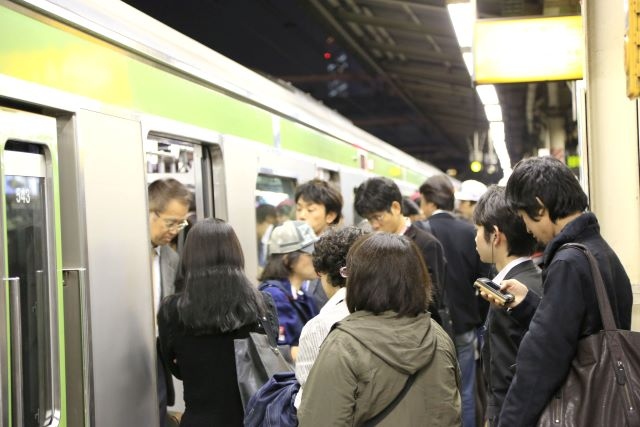 消費者物価指数は「落ち着き」を見せているというが、生活は苦しいまま。それはなぜか