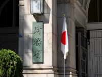 生成AIで年間6万時間削減の事例も。大企業の89%が活用、人員削減への影響は限定的