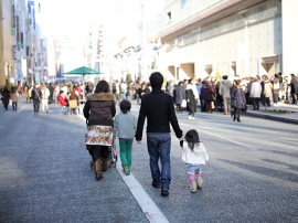 現預金比率が18年ぶり5割切る。週末の経済ニュース理解が資産形成の鍵に 現預金比率が18年ぶり5割切る。週末の経済ニュース理解が資産形成の鍵に