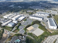 サンディスクコーポレーションとの合弁会社契約が2034年まで延長された四日市工場（画像: キオクシアの発表資料より）