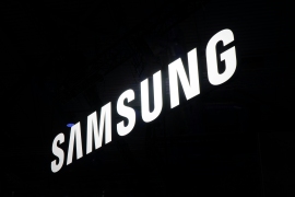 サムスンの次世代折りたたみスマートフォン「Galaxy Z Fold8」のダミー機画像がリークされた。Photo by Jonathan Kemper on Unsplash サムスンの次世代折りたたみスマートフォン「Galaxy Z Fold8」のダミー機画像がリークされた。Photo by Jonathan Kemper on Unsplash