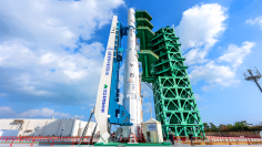 韓国の軍事宇宙ロケット「Mir」、完全4段構成で初実証へ　北朝鮮監視を30分間隔にする構想と固体燃料技術の全貌