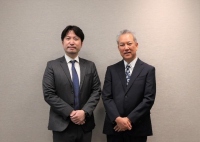 左：Shizen Connect 代表取締役 CEOの松村 宗和氏、右：三菱ＨＣキャピタル カスタマーソリューションユニット 営業統括本部長 常務執行役員の中村圭吾氏（同社発表資料より）