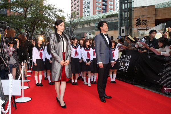 写真 東京国際映画祭が開幕 レッドカーペットにゲストら多数登場 23 財経新聞